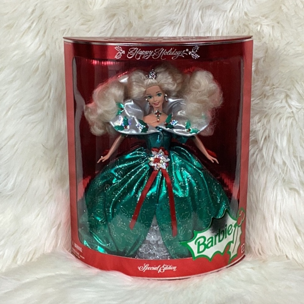 Vtg. Happy Holidays Barbie 1995
